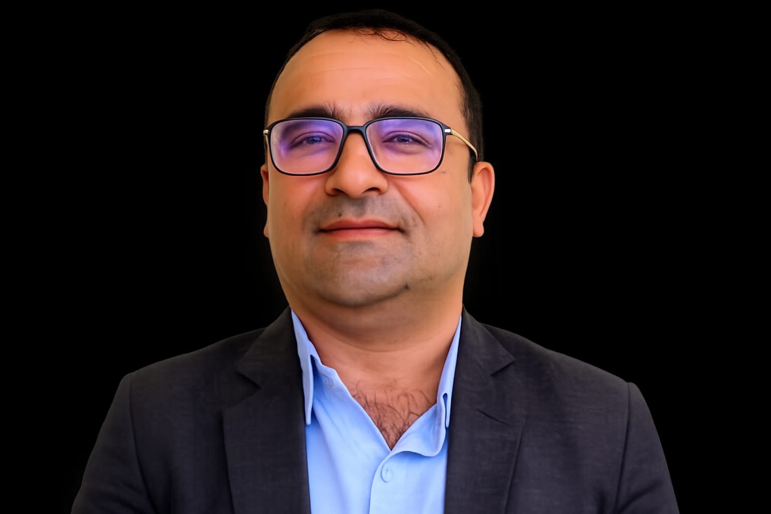 नेपाल की बाढ़ में मसीहा बना प्रिंसिपल, आंखों के सामने ढह गया स्कूल लेकिन 1,643 बच्चों की बचा ली जान