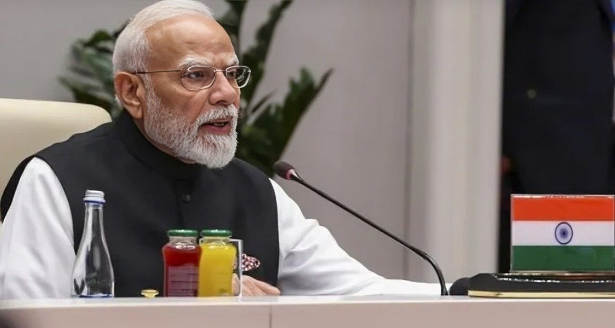 SCO Summit में PM मोदी का आतंकवाद पर सख्त संदेश, शहबाज शरीफ की मौजूदगी में पाकिस्तान को दो टूक